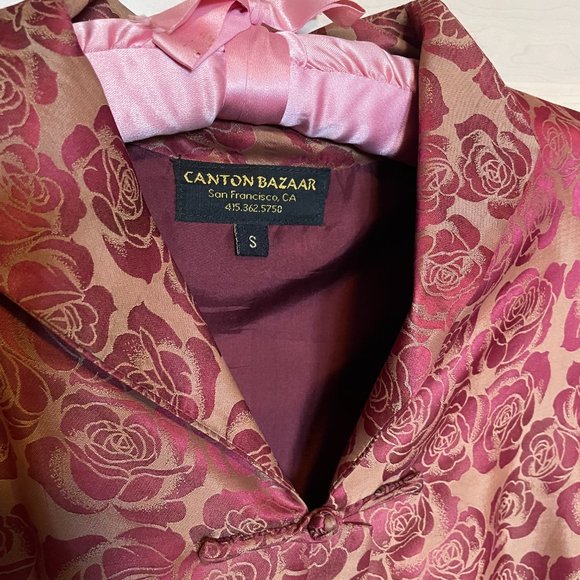 Chinese Silk Floral Rose Silk Button-up Blouse, 3/4 length sleeves, size small - Picture 3 of 6